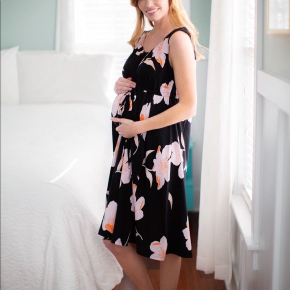 Labor/ Delivery/ nursing gown - Picture 5 of 8